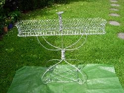 Plant-stand Plant-stand