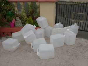 My plastic garden helpers,will be used for holding black pots. My plastic garden helpers,will be used for holding black pots.